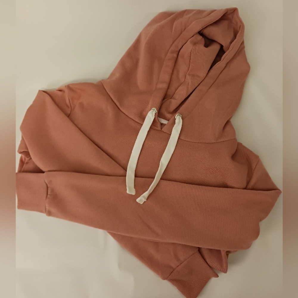 🌼 Pink Hooded Sweatshirt